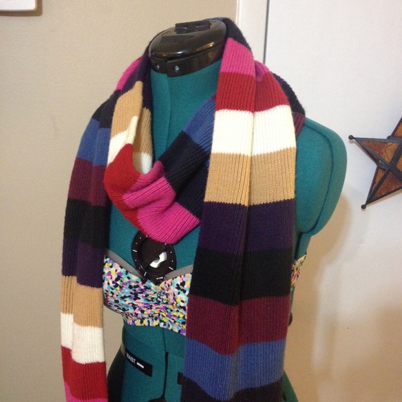 St. Johns Bay long multicolored stripe scarf - Picture 2 of 8